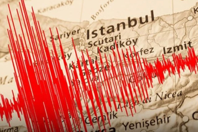 Deprem sonrası İstanbul'da 4 binada ağır hasar! 17 vatandaş panikle hastanelik