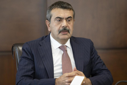 Aralarında Robert, TED, Bilfen de var: MEB özel okullara “Türkiye Yüzyılı Modeli”ni zorunlu kıldı