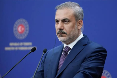 Karadağ’da Türk karşıtı şiddet tırmandı: Restoran kundaklandı, araçlar yakıldı, 45 Türk gözaltında!