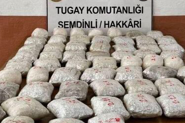 Hudut hattında 32 kilo uyuşturucu ele geçirildi