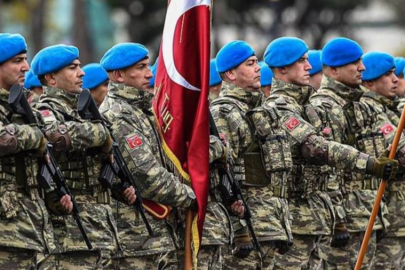 “Suriyeli askerler Türkiye ordusuna alınıyor” iddiasına MSB’den yanıt: TSK’da görev almaları mümkün değildir!