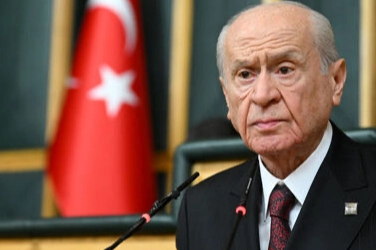 Bahçeli, MHP’li belediye başkanlarıyla akşam yemeğinde buluştu