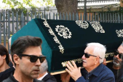 Kıvanç Kasabalı, babası Niyazi Kasabalı’ya son veda etti