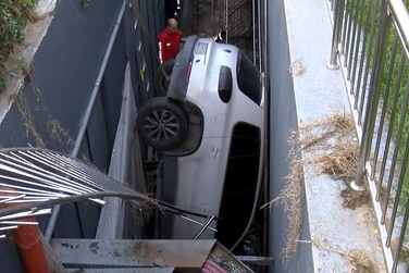 Bahçelievler'de otoparkta facia