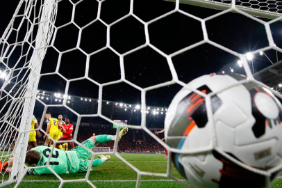 Dünya Kupası Elemeleri'nde hakem tartışması