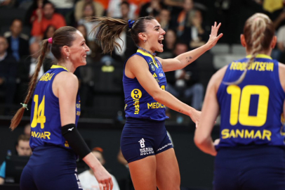 Fenerbahçe Medicana, derbiyi rahat kazandı: 3-1