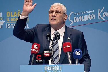 Müsavat Dervişoğlu: Akşener ile arama hiç kimse giremez