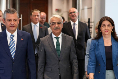 DEM Parti’den İmralı heyetine üye vermeyen CHP’ye tepki