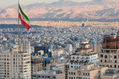 İran lideri: Başkenti taşıma zamanı geldi