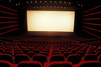 Sinemada bugün büyük vizyon günü: 8 yeni film perde açtı!