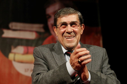 Sahnenin efsanesi huzurevinde: Zihni Göktay’ın son görüntüleri yürek burktu