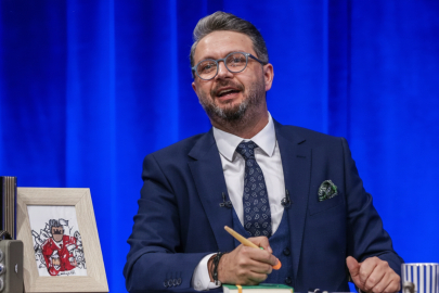 İbrahim Selim aradığı aşkı sosyal medyada buldu!