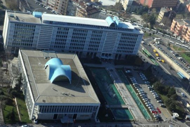 İBB’ye yönelik “yolsuzluk” soruşturmasında 19 kişi tahliye edildi