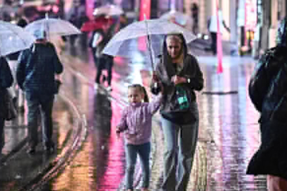 Hafta sonu yurdu kapsayan kuvvetli yağış uyarısı