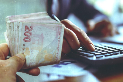 Memurdan zam ayrımcılığına tepki büyüyor: 6,5 milyona adalet istiyoruz