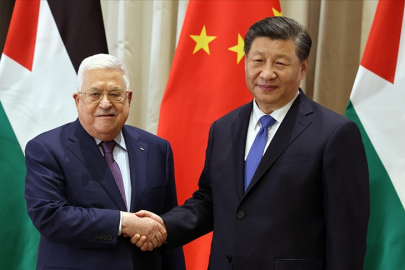 Filistin’den Pekin’e tam not: 100 milyon dolarlık can suyu ve ‘yapıcı rol’ övgüsü!