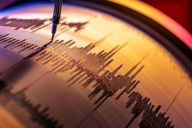 Alaska’da 7 büyüklüğünde deprem!