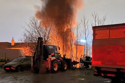 İstanbul'da otopark yangını