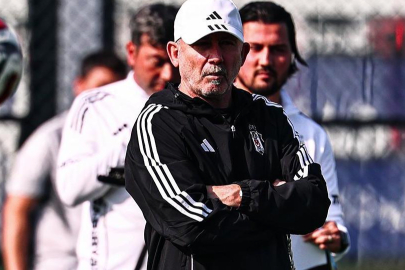 Sergen Yalçın iki ayrılığa onay verdi!