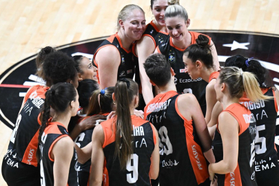 Eczacıbaşı Dynavit’ten Beşiktaş karşısında müthiş geri dönüş