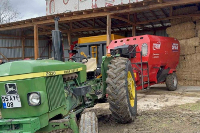Silaj makinesine kolunu kaptıran 10 yaşındaki Miraç hayatını kaybetti