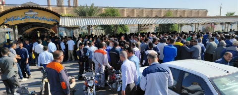 İran’da petrol işçileri ülke tarihinin en büyük grevlerinden birini başlattı