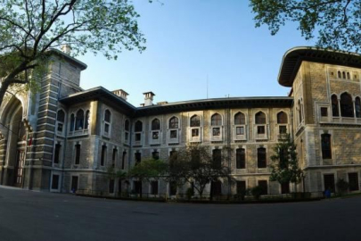 İstanbul Erkek Lisesi’nde "akran zorbalığı": Okul müdürü görevden alındı!