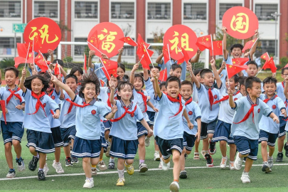 “Gelecek, çocukların ahlaki pusulasıyla şekillenir”: Xi Jinping’den gençlere stratejik vurgu