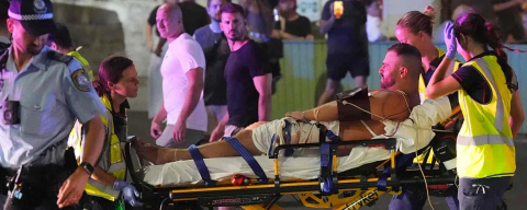 “Gerçek bir kahraman çıktı”: Bondi’de silahlı saldırıyı durduran isim Ahmed el-Ahmed