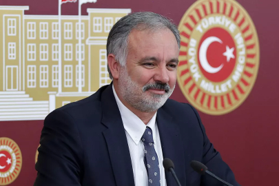 Ayhan Bilgen: Amerika Suriye’de kaosu değil, SDG’yi uzlaşmaya zorlayan bir dengeyi arıyor