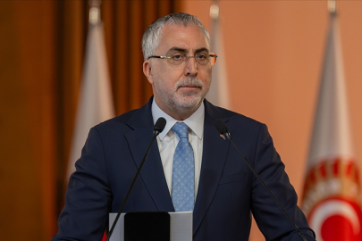 “Resmi davet yapıldı”: Bakan Işıkhan’dan asgari ücret mesajı