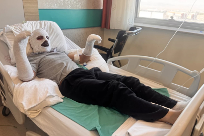 Çay demlerken dehşeti yaşadı: Patlama oldu, ev başına yıkıldı!