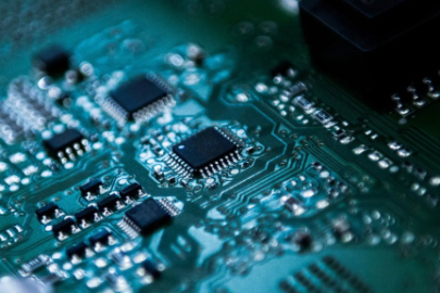 ABD’den Çin çiplerine gümrük vergisi planı