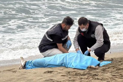 Antalya’da sahilde kadın cesedi bulundu