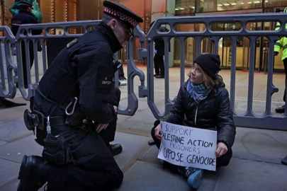 Filistin eyleminde Greta Thunberg’e gözaltı