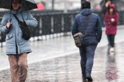 Türkiye cuma gününden itibaren soğuk ve yağışlı havaya giriyor