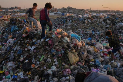Gazze’de yakıt krizi salgın riskini büyütüyor