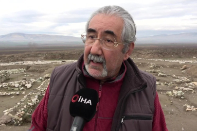 Amasya’da Fenikelilerin izine rastlandı: İnsan başlı cam boncuklar ve küpten bebek mezarları bulundu