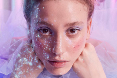 Serenay Sarıkaya’nın ışıltılı dünyası: Kimdir, nereli ve kariyeri