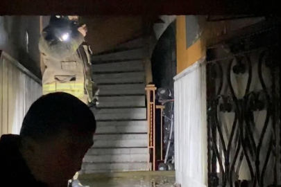 Fatih’te 5 katlı binada yangın