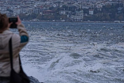 AKOM’dan İstanbul için fırtına uyarısı