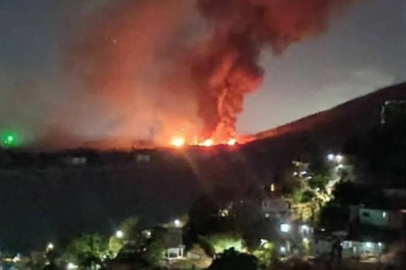 ABD hava saldırısı mı düzenledi? Venezuela’nın başkentinde patlama sesleri yükseldi