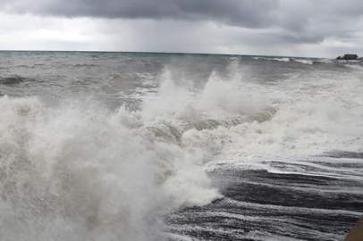 Fırtına ve kuvvetli sağanak uyarısı