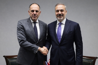 Bakan Fidan, Yunan mevkidaşı ile görüştü