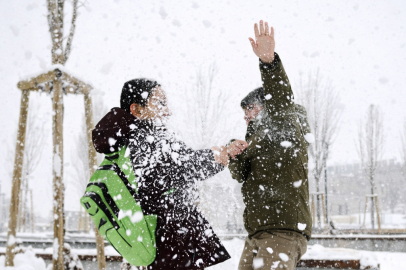 Eğitime kar engeli! İşte okulların tatil edildiği iller