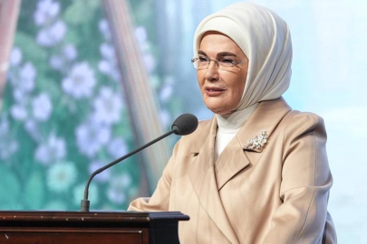 Emine Erdoğan, 'Tıp ve Kültür-Sanat Sempozyumu'nda konuştu