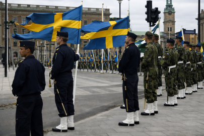 İsveç Grönland'a asker gönderecek