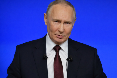 Vladimir Putin: Diyalog yerine monolog ön plana çıkıyor