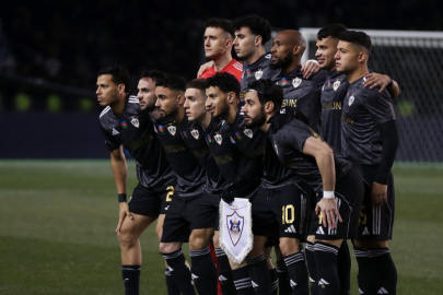 Azerbaycan temsilcisi tarihi galibiyetle son haftaya giriyor