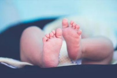 Bebeğe şiddet uyguladığı iddia edilen hemşire tutuklandı